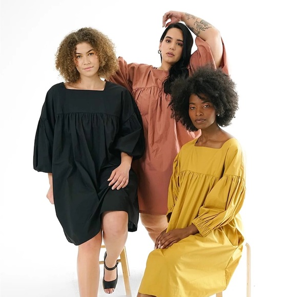 Two Days Off Black Crane Dress - Picture 3 of 3